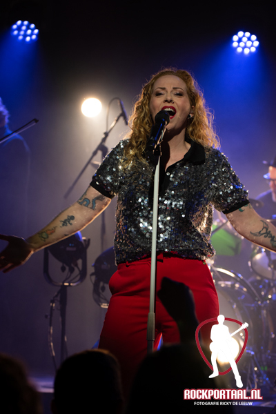 Anneke van Giersbergen, Mezz (Breda)