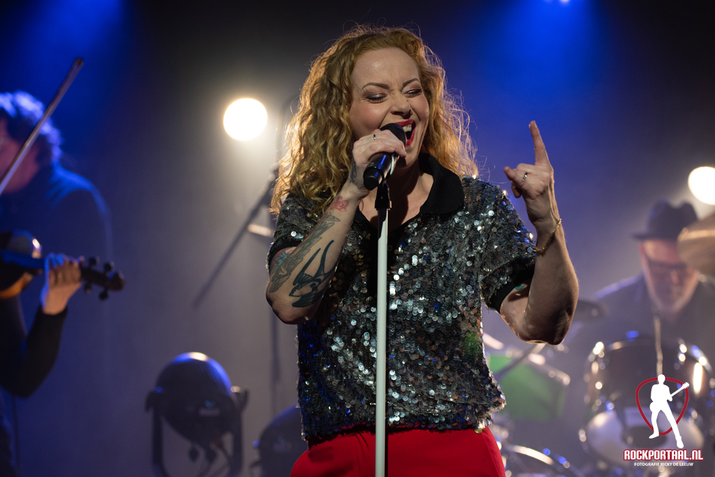 Anneke van Giersbergen, Mezz (Breda)